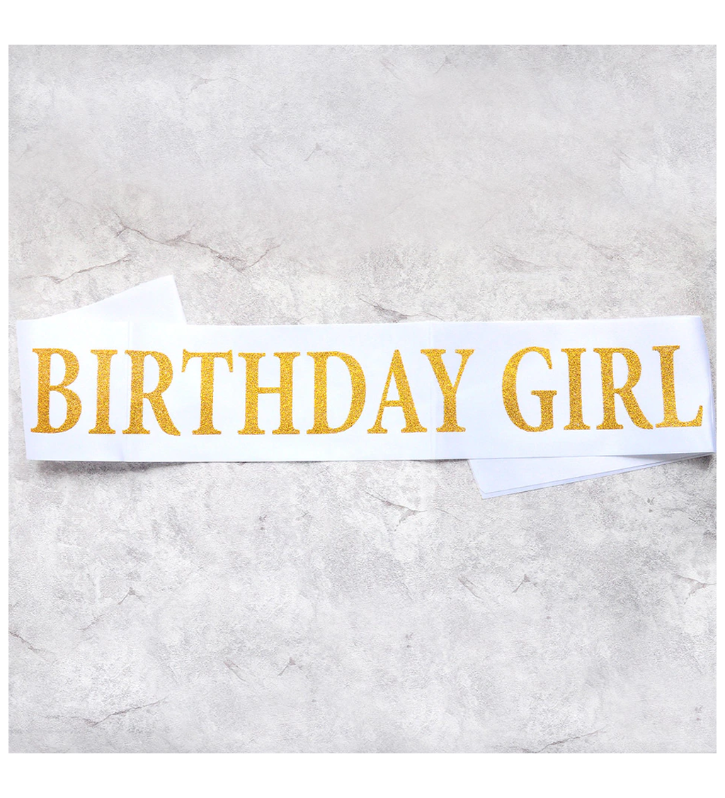 Bílá šerpa - Birthday Girl
