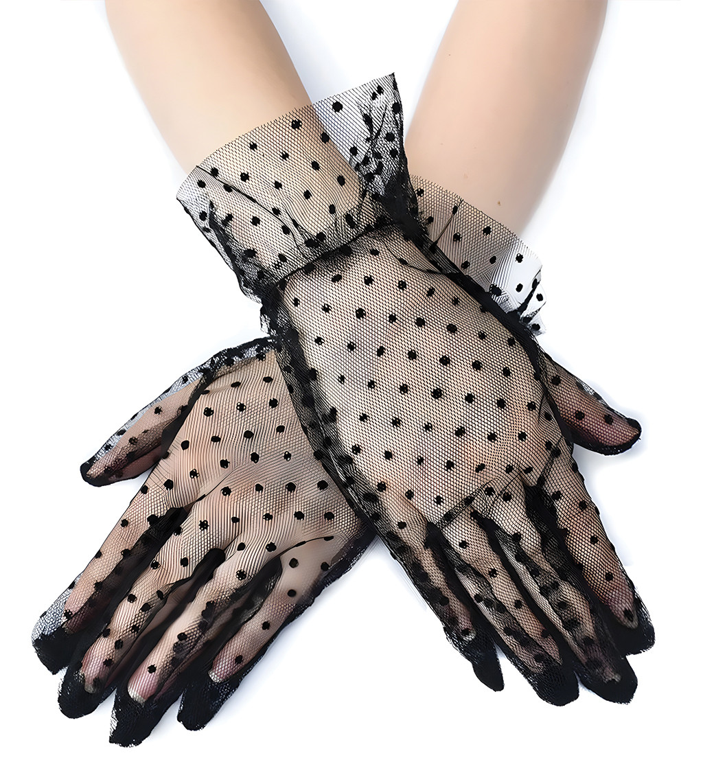 Krátké puntíkované rukavice s krajkou