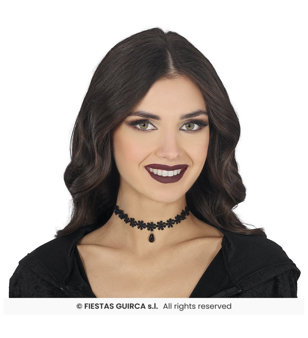 Krajkovaný choker náhrdelník - černé květiny